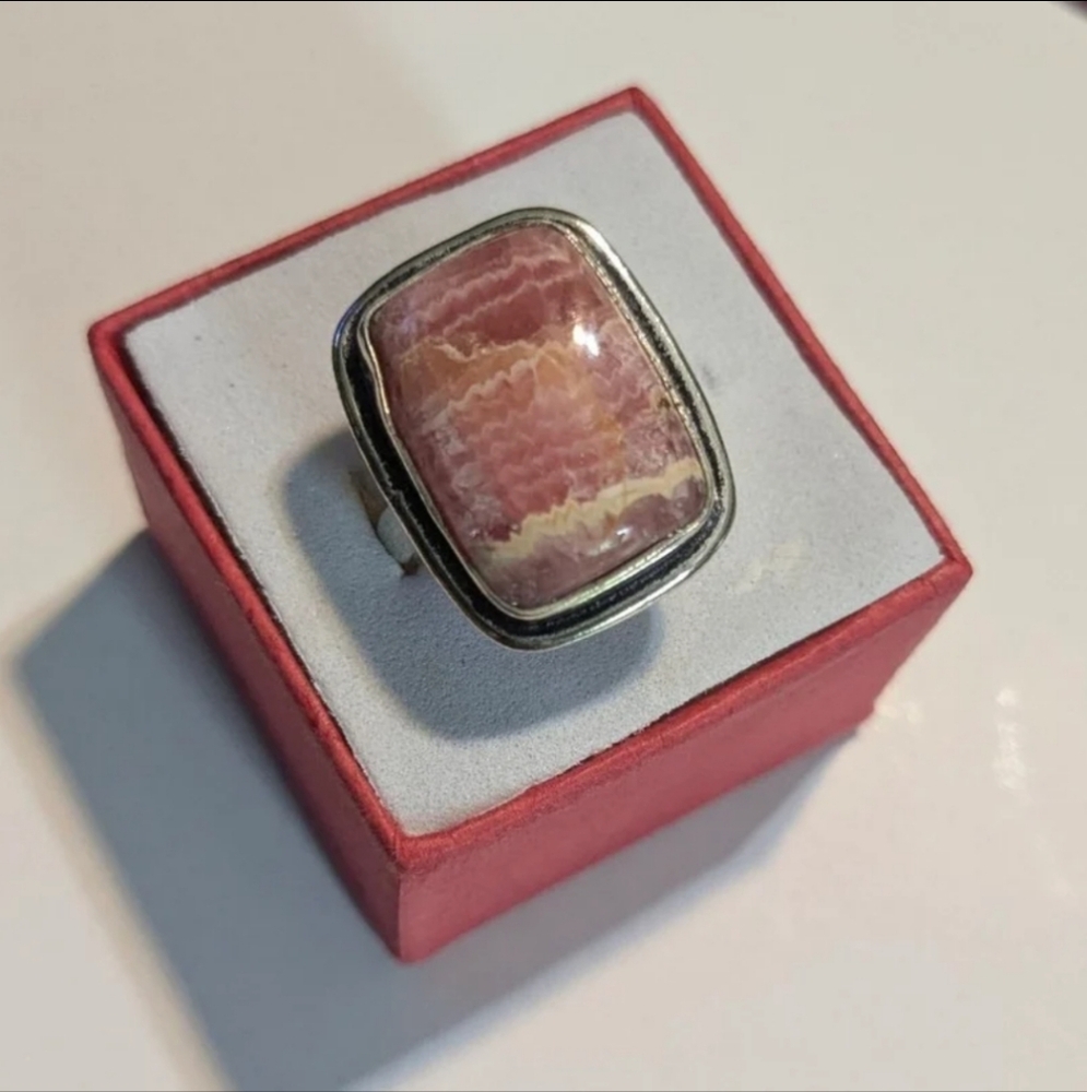 Handcrafted Rhodochrosite Rectangle Banded Ring (8)